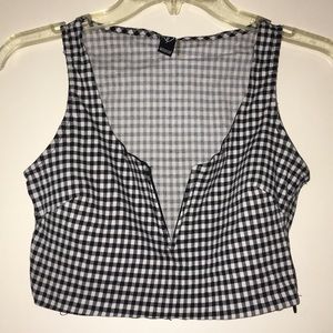 Windsor Crop V-wire Top
